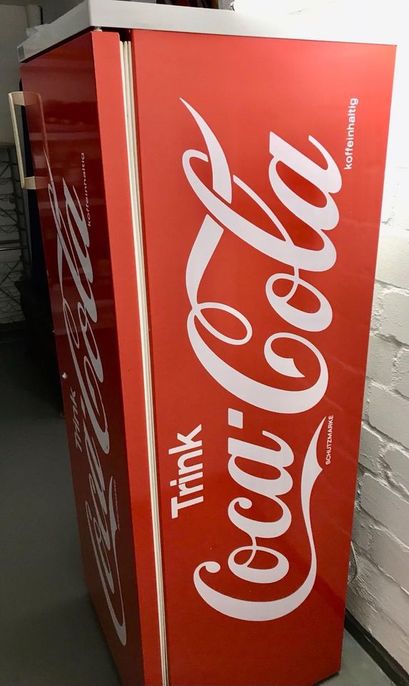 Coca Cola Kühlschrank von Liebherr in Kellenhusen