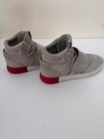 Adidas high Schuhe Größe 44 Hannover - Mitte Vorschau