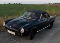 Fiat Spider 124 by Pinin Farina BJ 79 Schwarzblau Re-Import Brandenburg - Teltow Vorschau