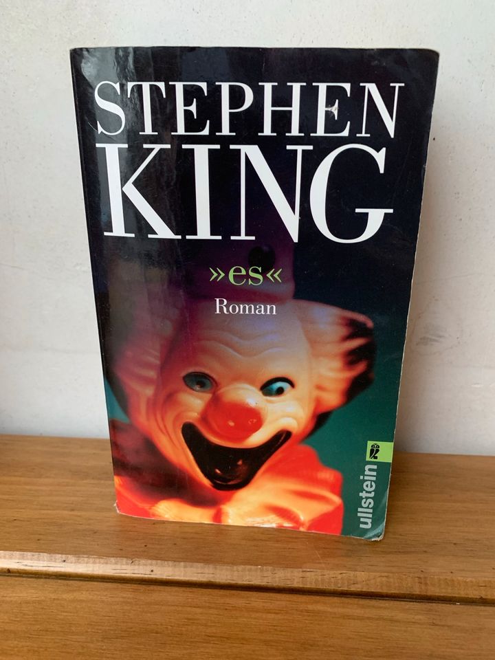 Stephen King Buch Paket Horror Romane in Nümbrecht