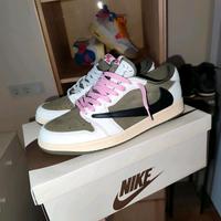 Jordan 1 Low Travis Scott Medium Olive in 42 Bayern - Regensburg Vorschau