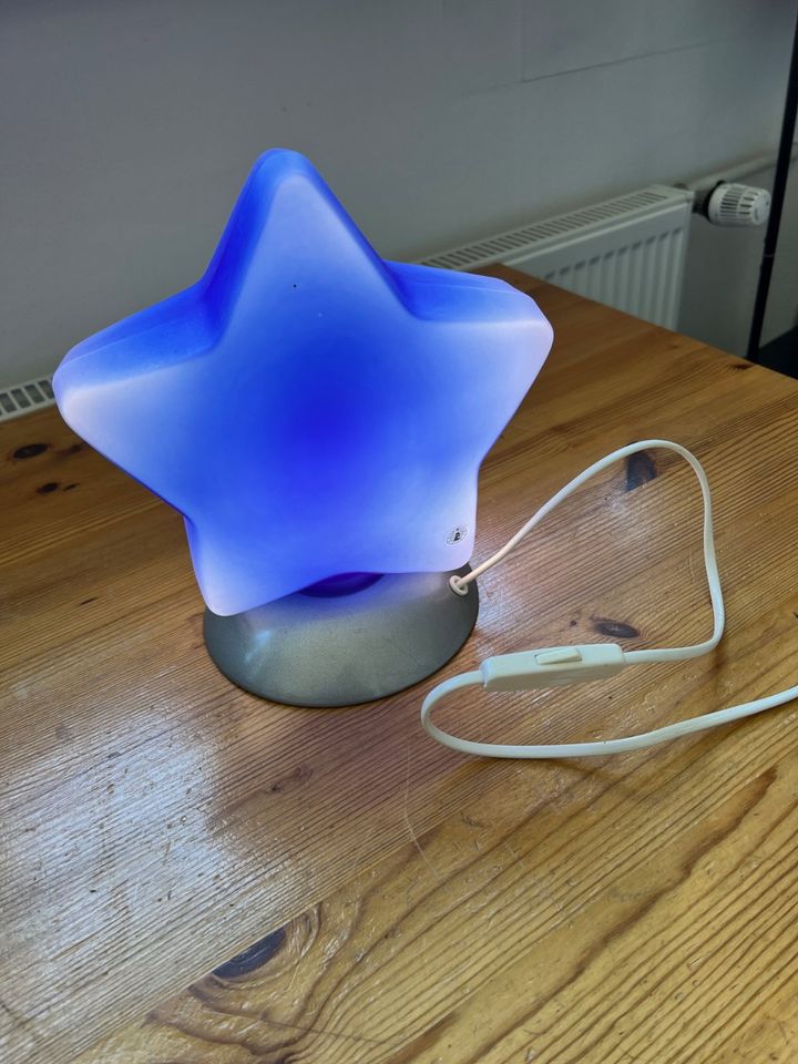 Alte blaue IKEA Stern Lampe Tischlampe für Selbstabholer in Göttingen