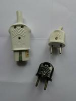 2 Stecker und ein Gerätestecker , Retro ,DDR Sachsen - Bad Muskau Vorschau