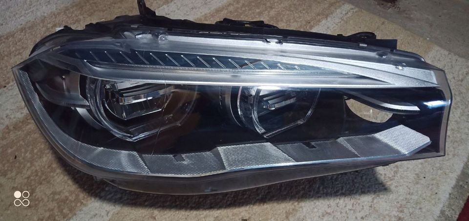 BMW X5 F15 X6 F16 Adaptive LED Scheinwerfer rechts 7 399 122 in Damme