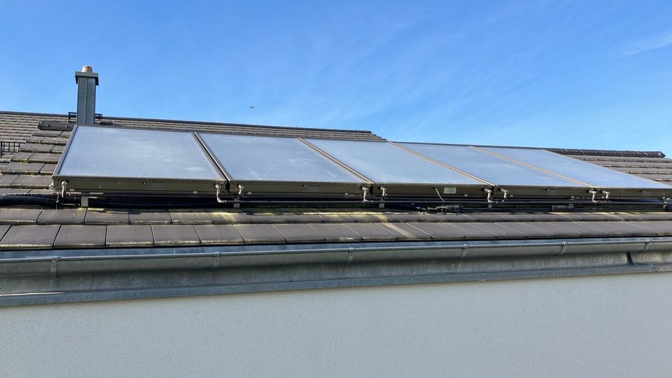 Solaranlage zu verkaufen mit Cs 1.3 Regler in Denkendorf