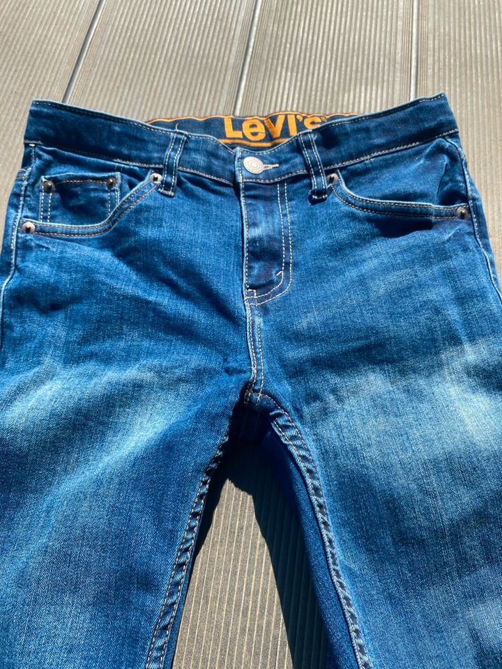 Levi Jeans Slim 164 in Jena