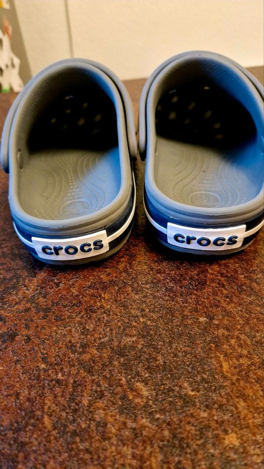 Crocs J1  Grösse 32/33 in Arnsberg