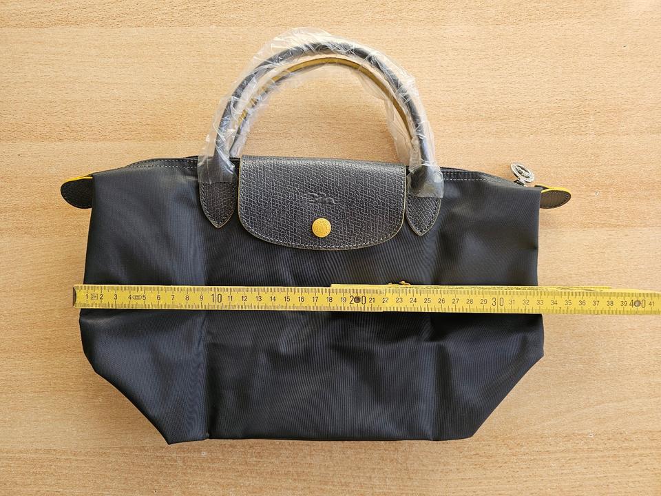 Longchamp Le Pliage Nylon Bag in Graphite beliebt