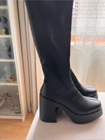 (knie) hohe Plateau Stiefel - Urban Outfitters Baden-Württemberg - Karlsruhe Vorschau