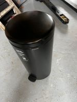 Brabantia Treteimer NewIcon 30 l Schwarz Nordrhein-Westfalen - Velen Vorschau