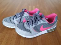 Nike Turnschuhe Gr.38 Frankfurt am Main - Gallus Vorschau