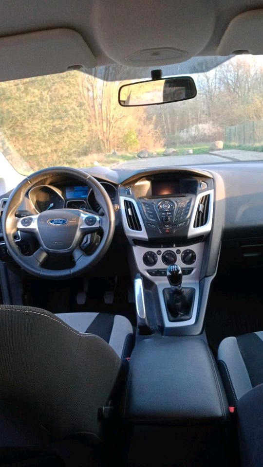 Ford Focus 1,6 Benzin in Wismar