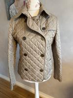 Burberry Damen Jacke Steppjacke gr 38/M NEUw Duisburg - Homberg/Ruhrort/Baerl Vorschau