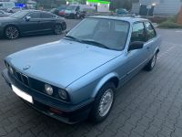 BMW E30  318 i  Automatik  1989  Abs ,Schiebedach Berlin - Spandau Vorschau