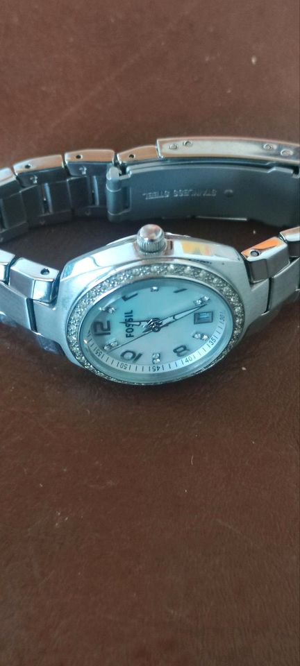 Fossil Serena Perlmutt Damen Uhr Ref. AM4141 + 10 ATM + Service N in Rengsdorf