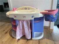 Baby Born Puppen Spielcenter Station Wickeltisch Bett Badewanne Nordrhein-Westfalen - Blankenheim Vorschau