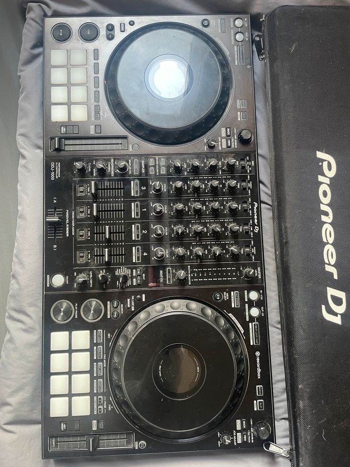 Pioneer DDJ 1000 DJ Controller in Berlin