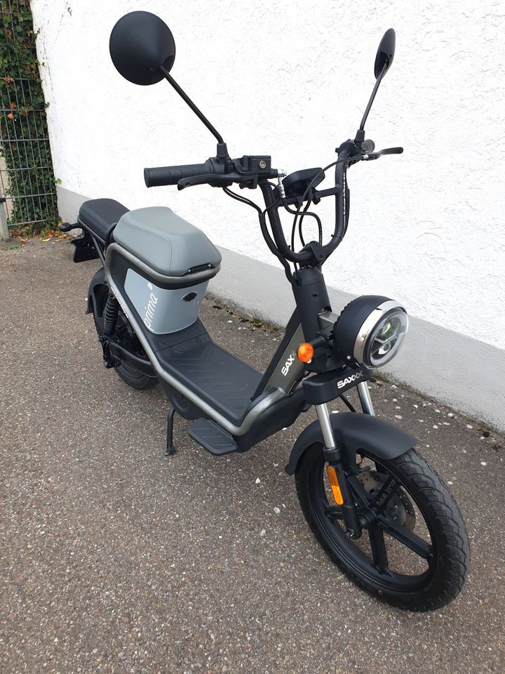 Elektroroller PRIMA-E mit Sitz 45 Kmh bis 50 Km anthrazit 799 Km in  Baden-Württemberg - Crailsheim | Motorroller & Scooter gebraucht | eBay  Kleinanzeigen ist jetzt Kleinanzeigen