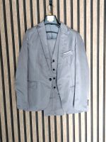 NEU Herren 3 Teilige Anzug Set Blazer Weste Hose grau Gr 40/165 Nordrhein-Westfalen - Leverkusen Vorschau