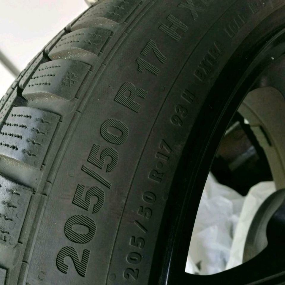 Rädersatz Winterreifen CONTINENTAL  205/50 R17 Alufelgen ATS in Bochum