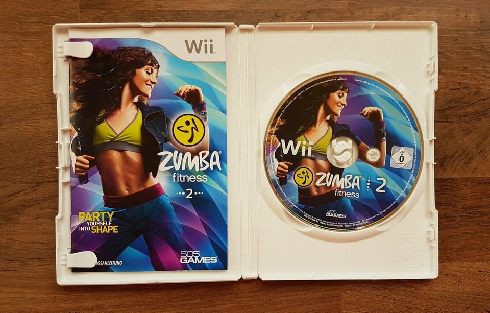 Nintendo Wii Spiel - Zumba 2 inkl. Gürtel in Braunschweig