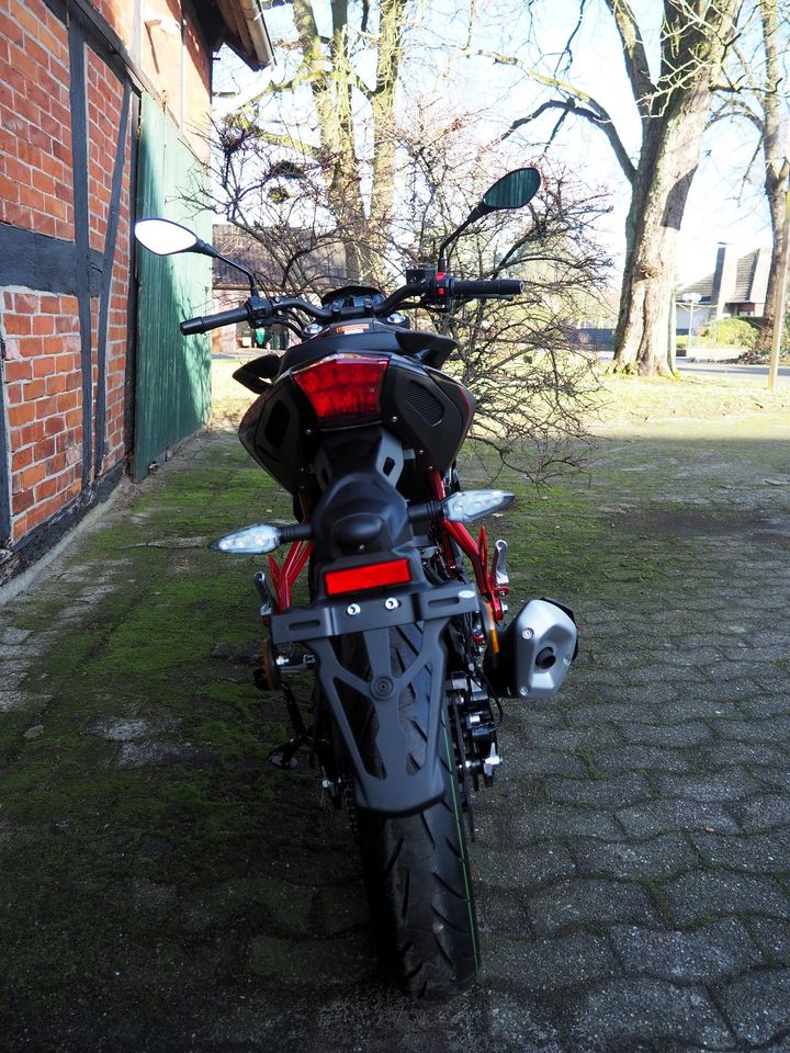 Benelli BN 125 *Neufahrzeug* in Mellinghausen