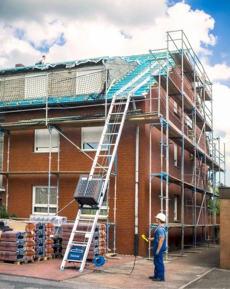 Dachdecker Lift Schrägaufzug zu vermieten in Alsbach-Hähnlein