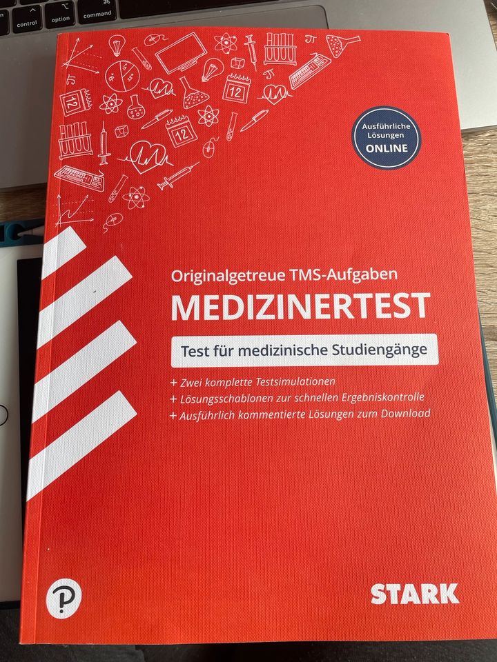Medizinertest Übungsbuch in Düsseldorf
