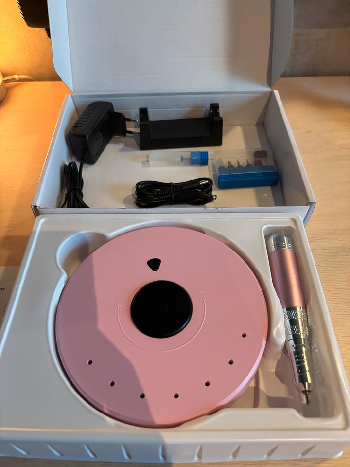 Nagelfräser Nagelfeile Set Maniküre Pediküre 35000 rpm Neu! in Dortmund