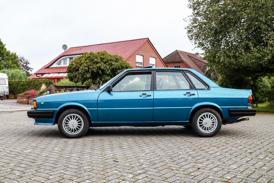 Audi 4000S Restauriert 11.000 € investiert (1984) in Georgsheil