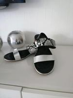 verschiedene Tamaris Sandalen silber Nordrhein-Westfalen - Werl Vorschau
