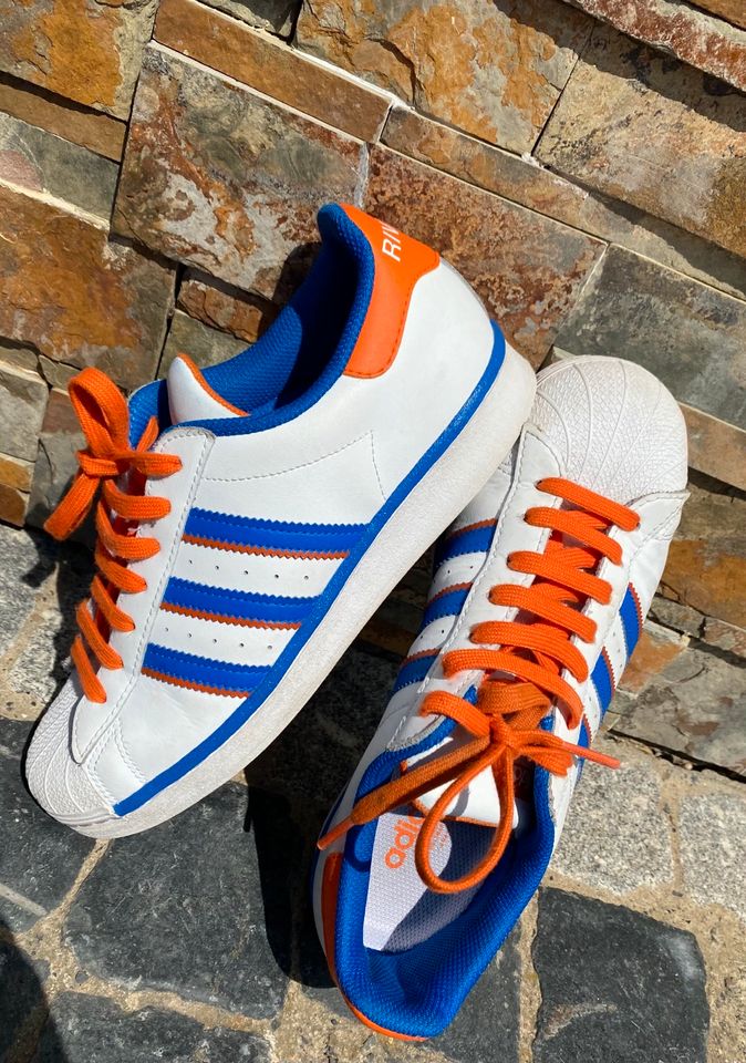 Adidas Superstar Rivalry Turnschuhe Gr. 7 / 41,5 in Roßbach (Wied)