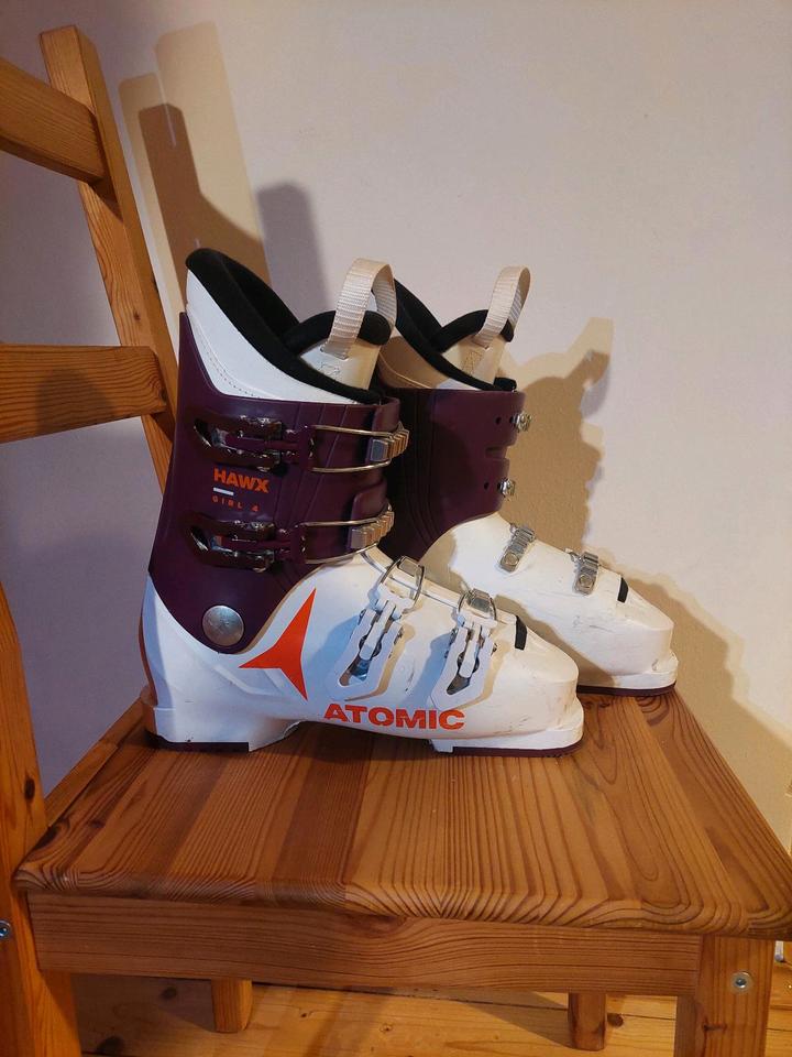 Skistiefel Atomic Hawx Girl 4, Gr 25/25,5 aus Saison 2023/2024 in Olching