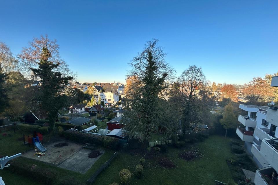 Tolle 4-Zimmer-ETW mit Sonnenbalkon und Einzelgarage! Top Lage! in Wülfrath