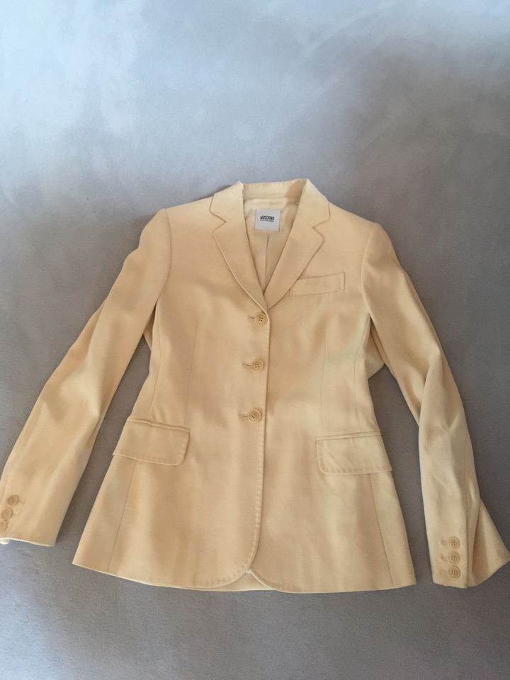 Jacke Hose Hosenanzug Moschino Größe 36 cremefarben in Mainz