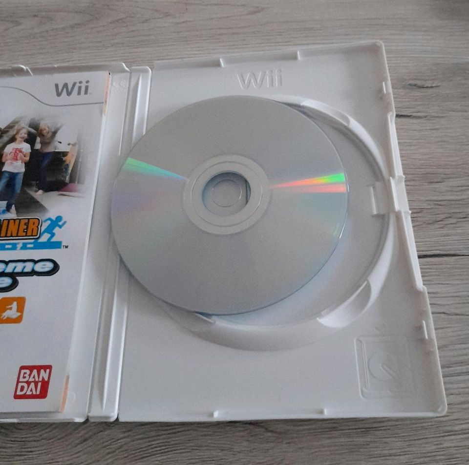 Family Trainer * extreme challenge * Wii Spiel * neuwertig in Zweibrücken
