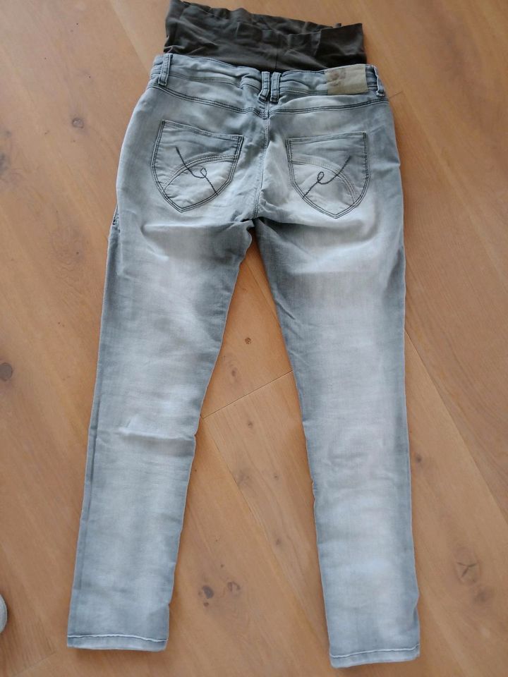 mamalicious Umstandsjeans (W: 28 / L: 32) in Moosburg a.d. Isar