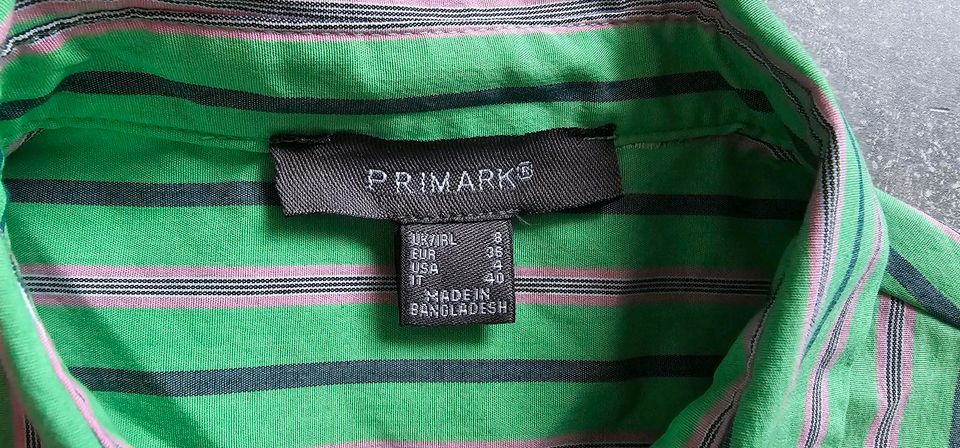 tolle Neuwertige Bluse von * Primark * in der Gr. 38 in Berlin