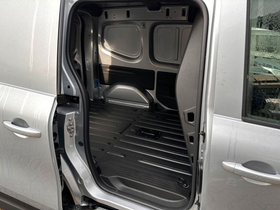 Nissan Townstar Kasten EV N-Connecta Airbag,CCS in Coburg