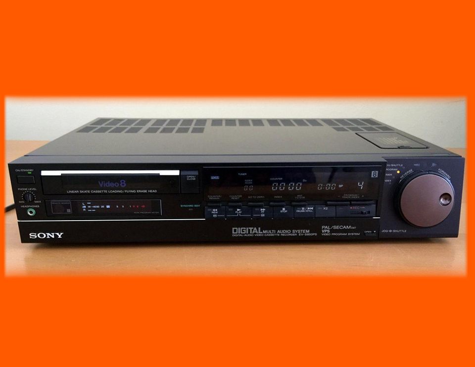 Sony EV-S850PS Video 8 Videorecorder Player in Berlin