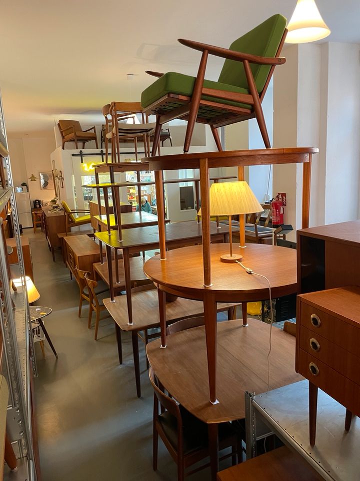 ◤ nachtkommode Beistelltisch Vintage Teak Messing Dänisch Design Schrank Bett Kommode anrichte Danish 50er Teakholz 60er 70er mid Century Retro Schrank schubladenkommode in Berlin