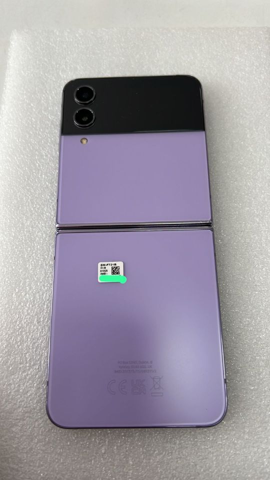 Samsung Galaxy Z Flip4 SM-F721B - 512GB - Bora Purple in Witten
