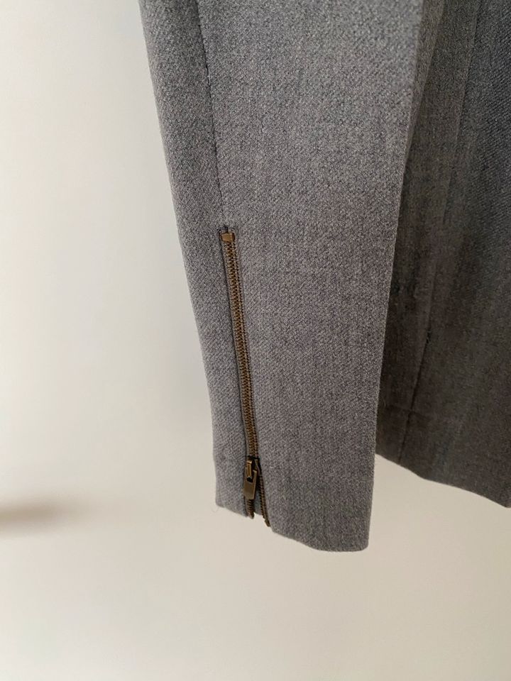 Stella McCartney Blazer Anzug Hose grau, Größe 36 in Köln