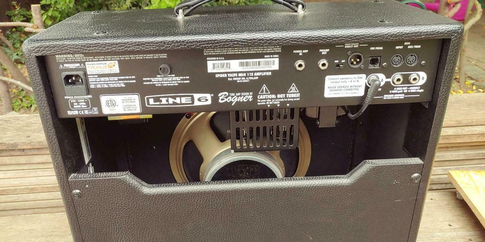 Der Ultra-Gitarren-Amp von Line6 und R. Bogner "spider valve mk2" in Bad Vilbel