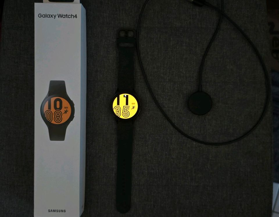 Samsung Galaxy Watch 4 44mm) in Visselhövede