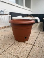 NEU Blumentopf mit Wasserbevorratung - 40x32 - terracotta Hessen - Offenbach Vorschau