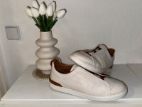 Zegna TRIPLE STITCH™ Sneaker aus Hirschleder in Altweiß NP 950€ Berlin - Tempelhof Vorschau