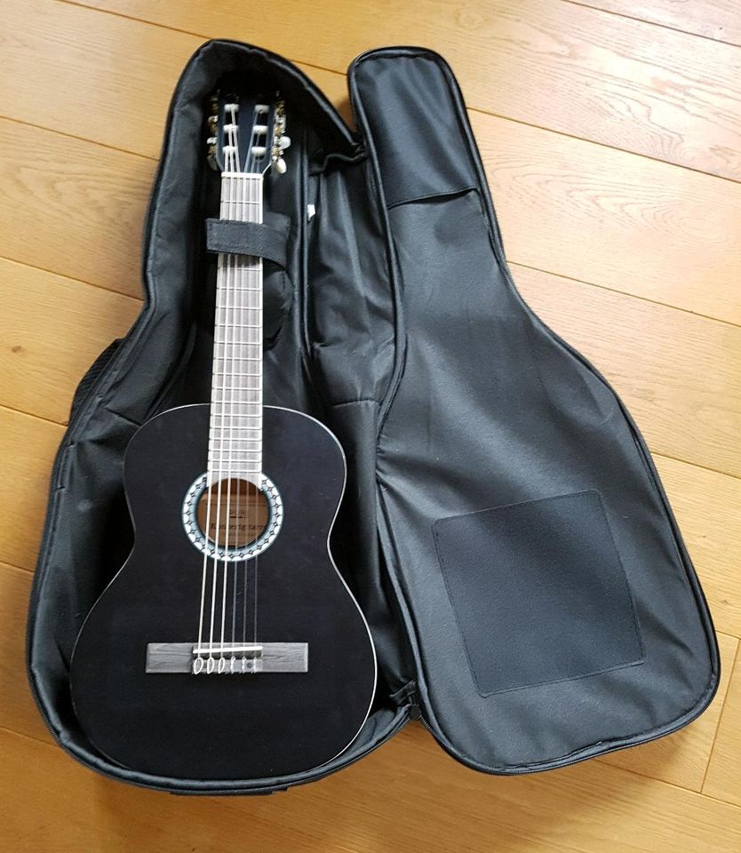 Kindergitarre, Gitarre für Kinder, Gitarre 1/2 mit Tasche in Zwoenitz