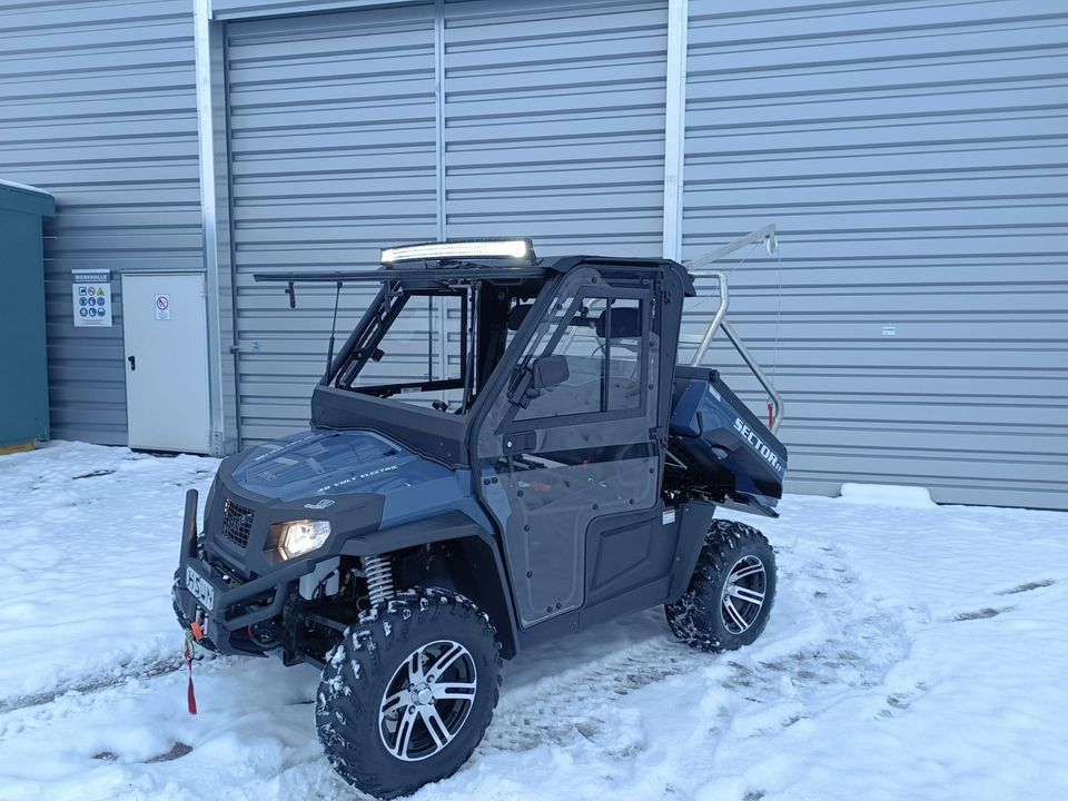 ⚠️Hisun Sector E1 "Hunters-Edition"⚠️, 4x4 Elekto UTV Vollkabine mit Heizung, Jagdfahrzeug mit extra Bügel und Seilwinde auf der Ladefläche in Eisleben