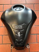 Kawasaki Z900 2022 Tank schwarz Hessen - Lohfelden Vorschau